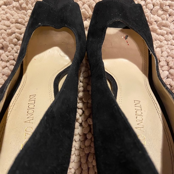 Enzo Angiolini Black & Gold Heels - Picture 7 of 11